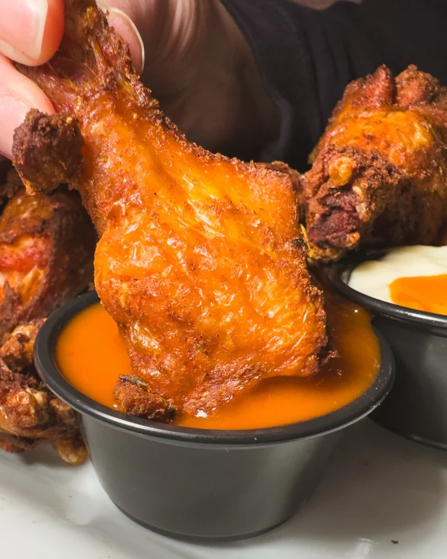 The weather’s perfect, the drafts are flowing, and the smoked wings are hitting harder than ever. Dollar wings and $2 Yuenglings all night. Watch cornhole and from 7pm to 11pm enjoy the first Music Bingo of 2025 with @djberniej and @djwallyk from @usadjkaraoke.